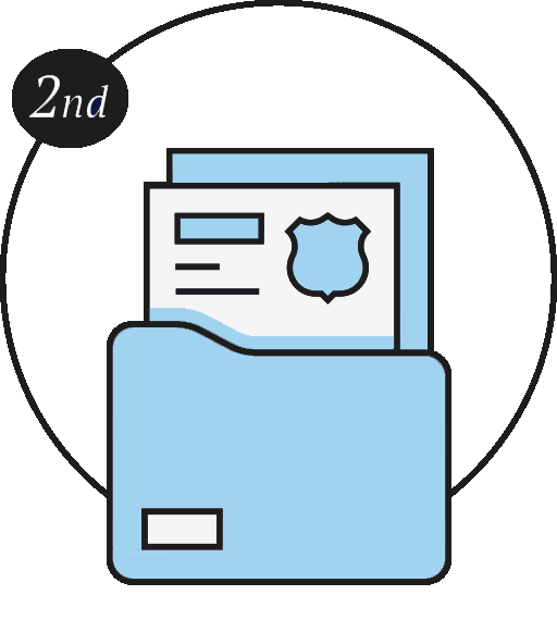 Legal document folder with papers, symbolizing the second step in Peter Buas's legal process for real estate and estate matters.